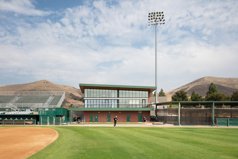 加州理工大学棒球俱乐部标识导视设计7